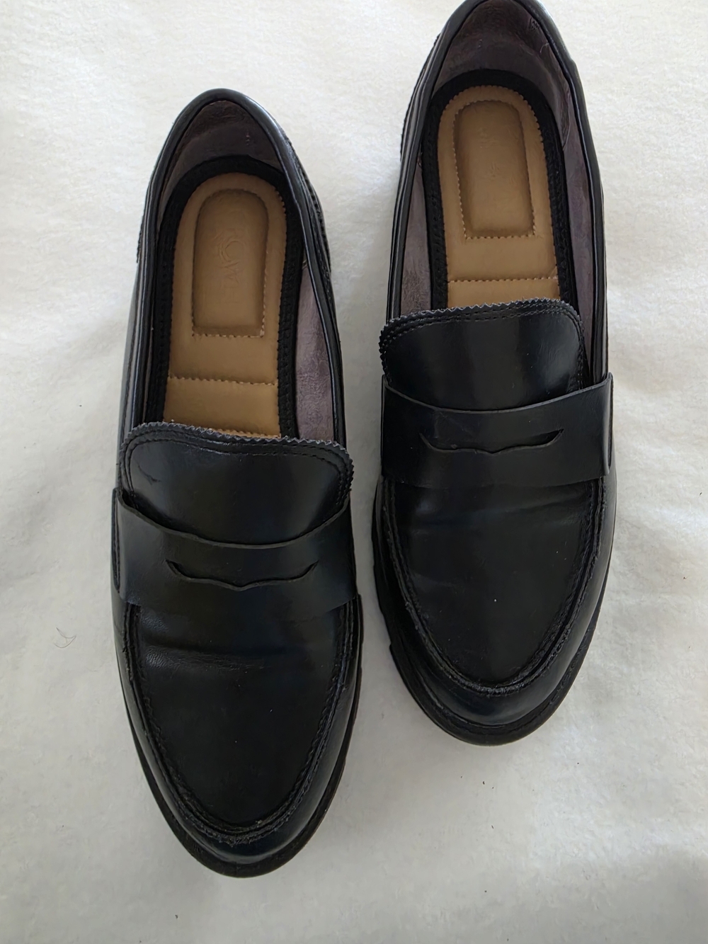 Crown Vintage Black Leather Slip-On Loafer